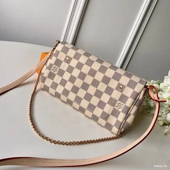 Vuitton Favorite PM Louis 0622
